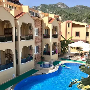  Apart Otel Gözdem